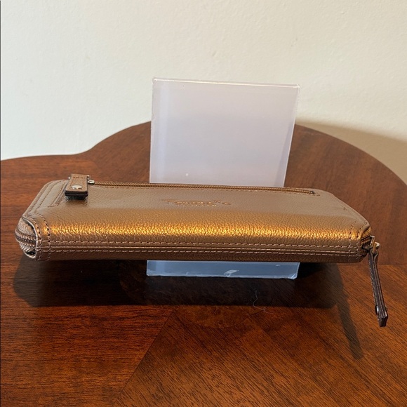 Tignanello  long wallet  zippy wallet  Pebbled leather  bronze metallic
NWOT - Picture 7 of 13